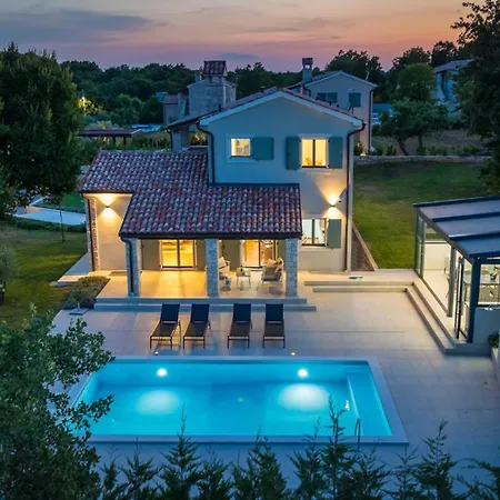 Philia By Villsy Butkovići