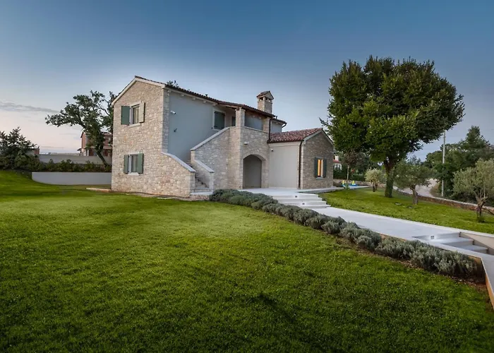 Villa Philia By Villsy *