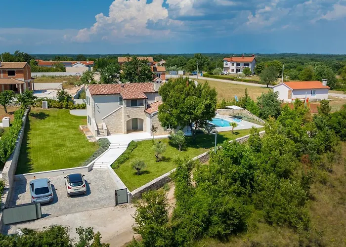 Philia By Villsy Butkovići